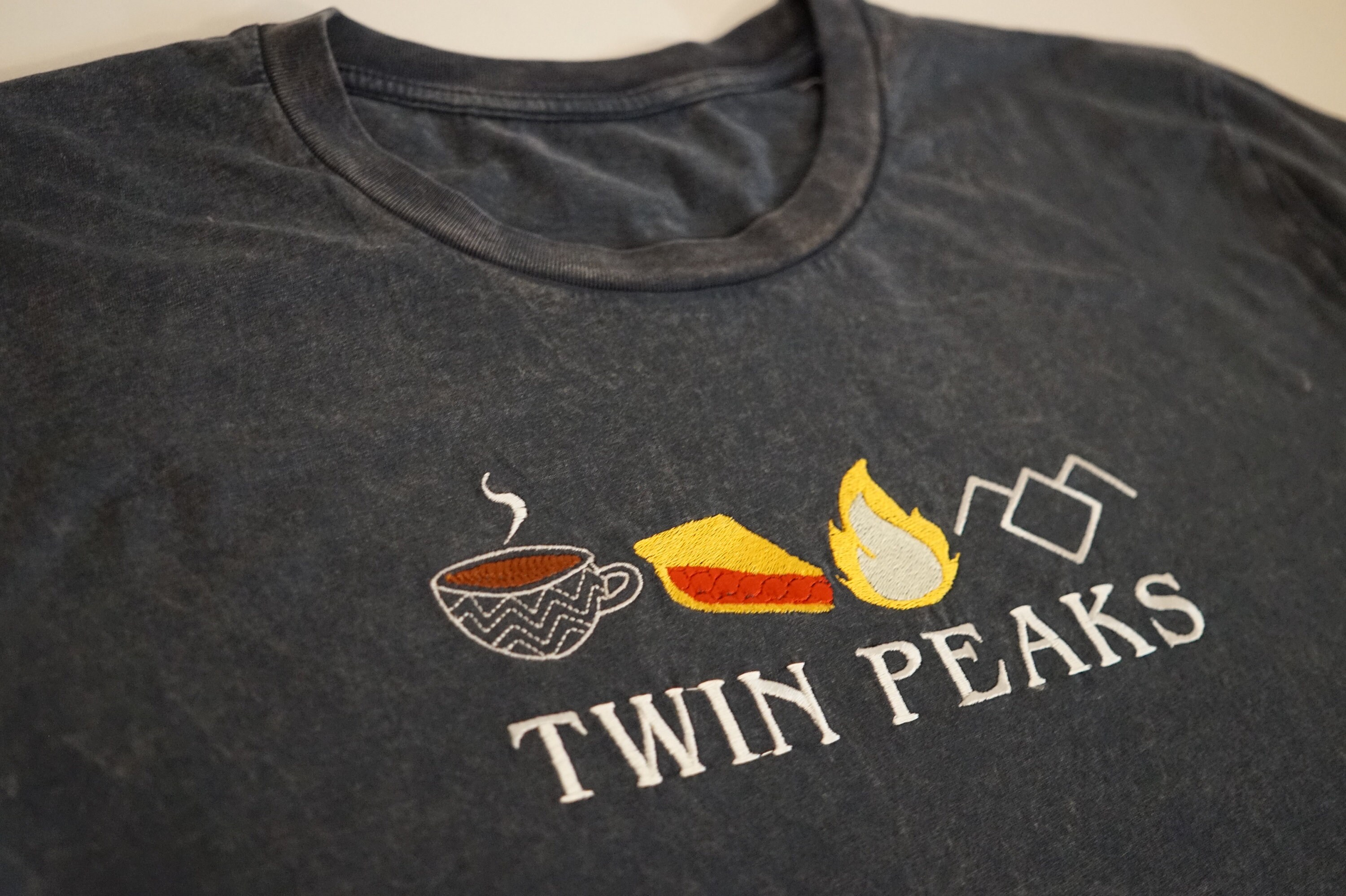 Embroidered Twin Peaks Organic T-shirt, David Lynch Graphic Tee ...