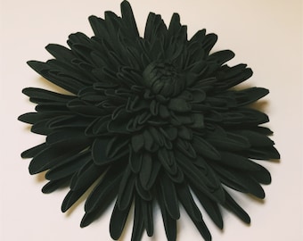 Large flower brooch Chrysanthemum brooch Black Large floral brooch Black chrysanthemum hair clip Silk Flower brooch Fabric flower brooch