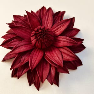 Burgund Dahlie Haarspange Burgundy Blumenbrosche Dahlie Haarspange Große Blumennadel Burgund Haarspange Real touch flower e tie Realistische Blume