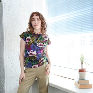 Vintage boho meerkleurige katoenen top met bloemenprint