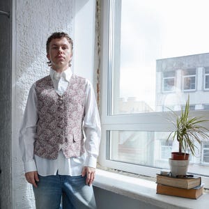 Vintage Bohemian Burgundy Red/White Paisley Print Waistcoat