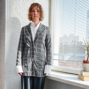 Vintage Grey Long Fit Checked Blazer