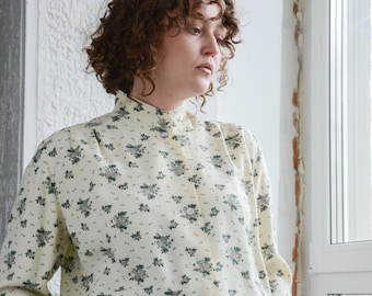 Vintage Cream Flower Print High Collar Shirt