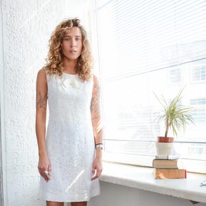 Vintage 70&#39;s White Lace Bow On The Front Mini Wedding Dress