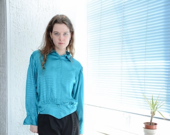 Vintage Emerald Green Puff Sleeved Blouse