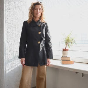 Vintage Rare Style Mod 70's Black Asymmetric Fastening Golden Buttons Blazer Jacket