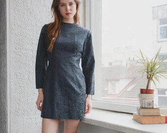 Mini abito a maniche lunghe in jacquard nero vintage mod