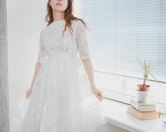 Vintage 60's White Lace Wedding Dress