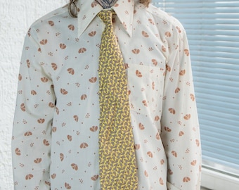 Vintage 80's Yellow Paisley Print Silk Shimmering Tie