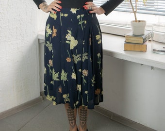 Vintage 80's Navy Floral Print Midi Skirt