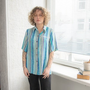 Vintage 80&#39;s Multi Colour Stripped Short Sleeve Shirt