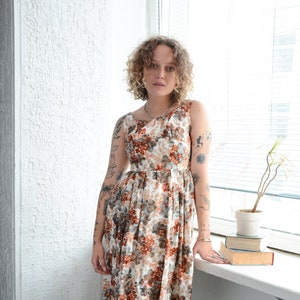 Vintage 70&#39;s Brown Floral Print Mini Dress