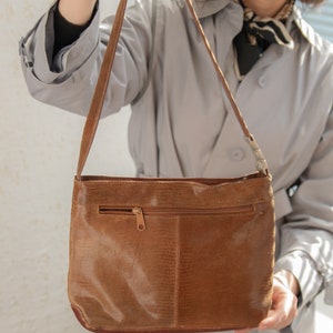 Vintage 80's Brown Leather Shoulder Bag image 2