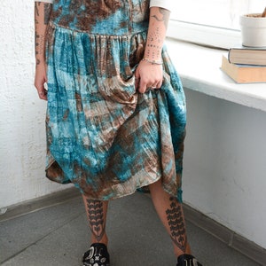Vintage Y2K Blue/Brown Pleated Lace Details Midi Skirt