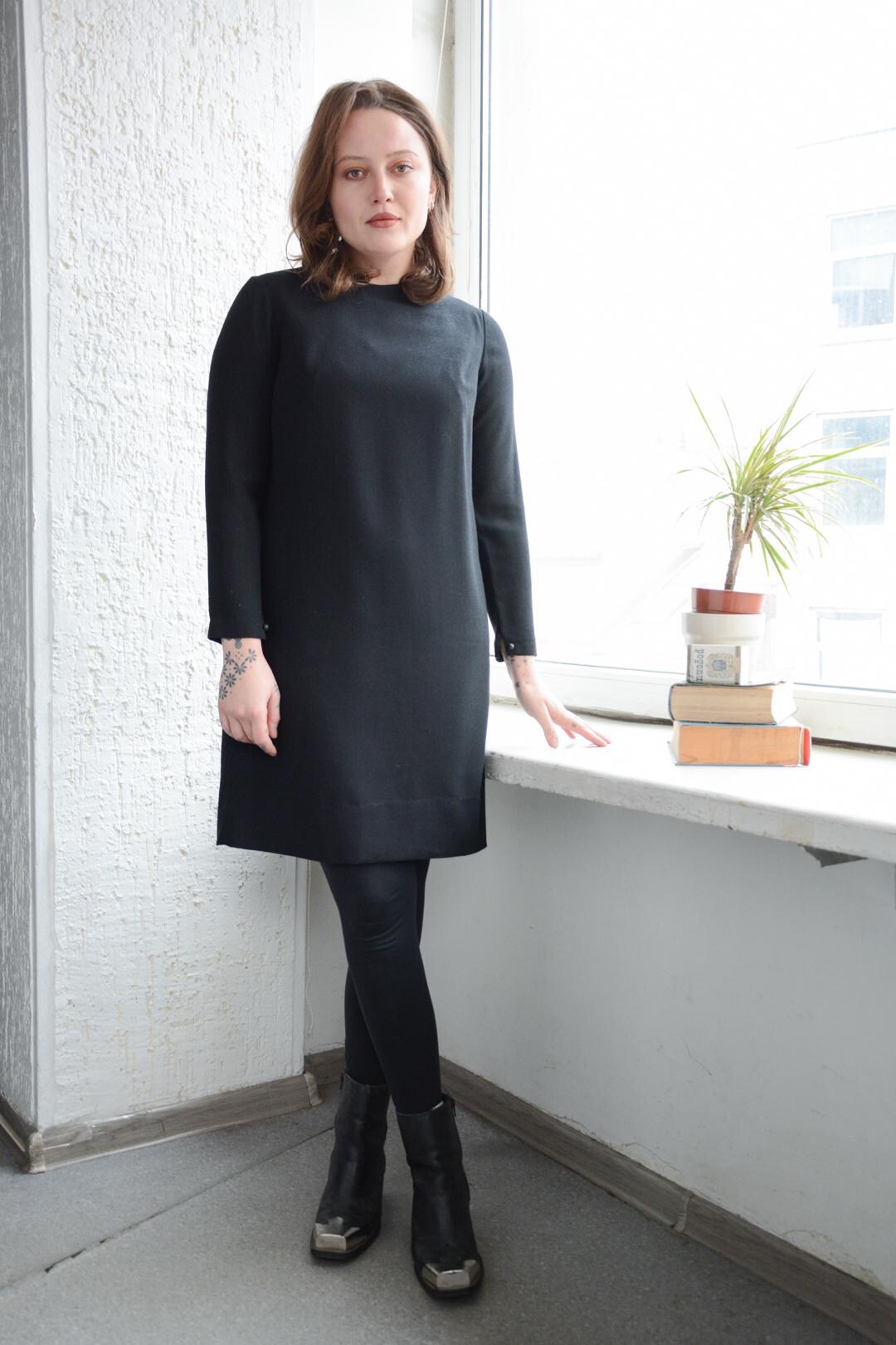 black dress grey leggings Black Tights with Grey Dress Outfits (33 ideas & outfits)