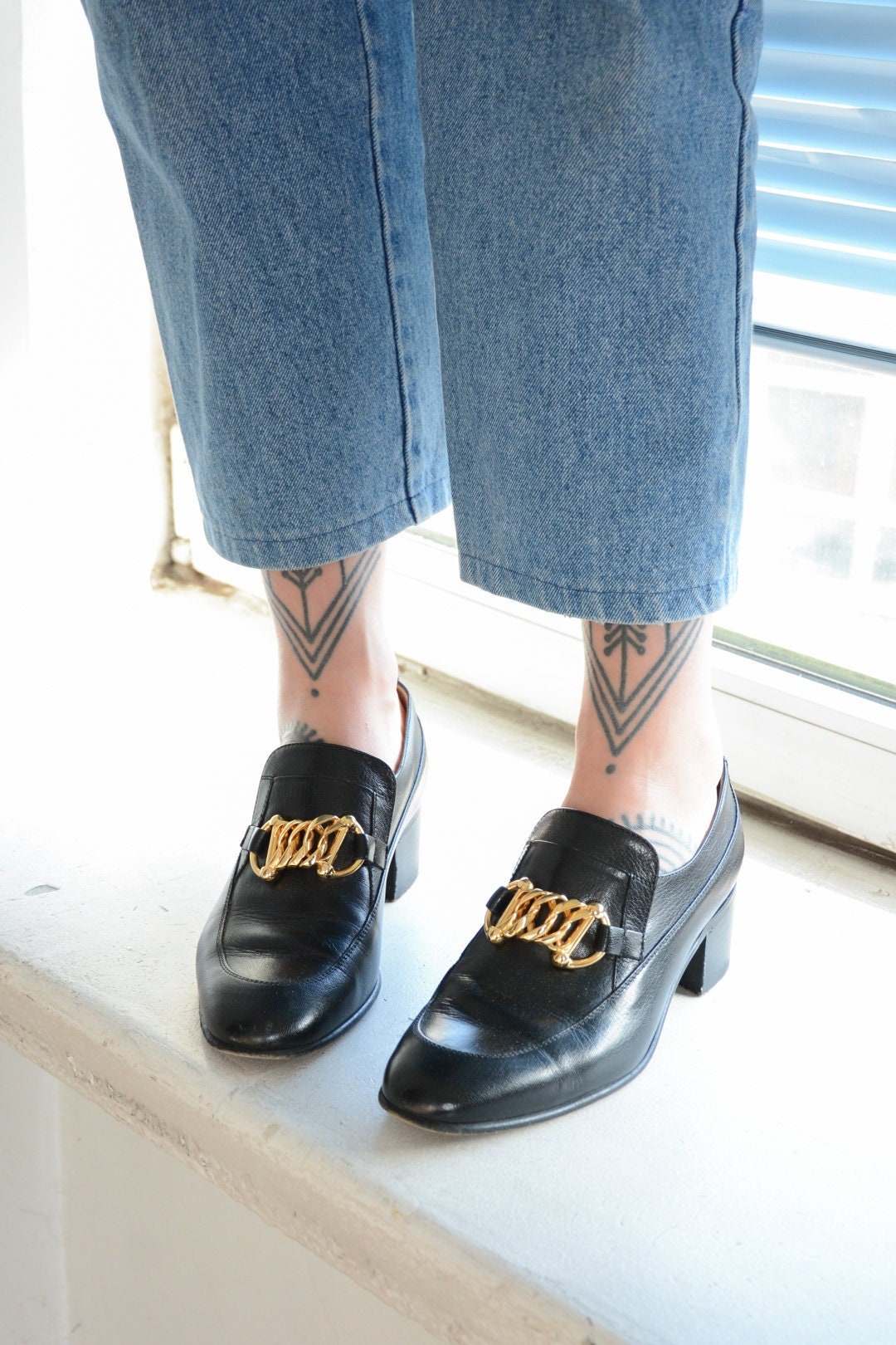 Vintage GUCCI Ice Lolly Black Leather Chain Loafers - Etsy 日本
