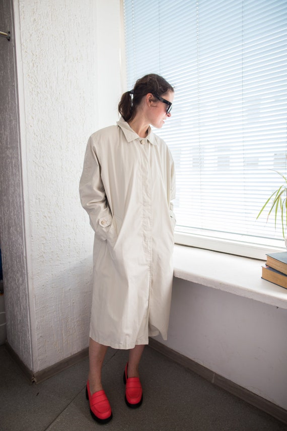 Vintage 80's Beige Trench Coat