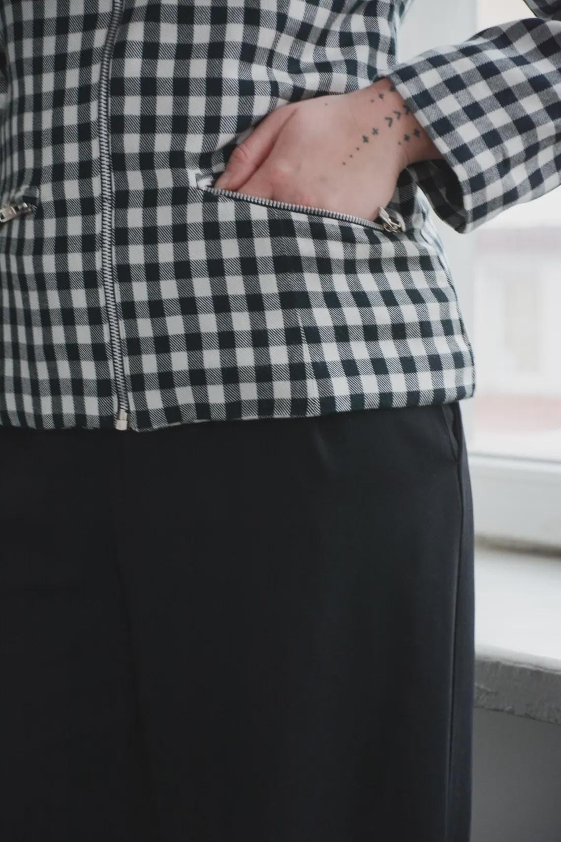 Vintage White/Black Checked Blazer Jacket, foto 3 di 4