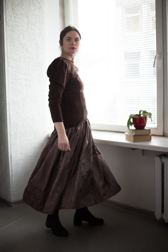 Vintage 80's Velvet Top Puff Sleeved Dress In Brow