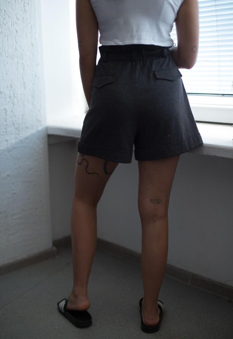 Vintage 80/'s High Waist Brown Shorts