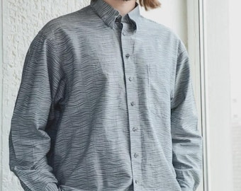 Camicia vintage CLAUDIO FERRARA grigia con stampa astratta / Top di design in misto cotone e viscosa / Taglia XL / Camicia da uomo con motivo minimalista retrò anni '90