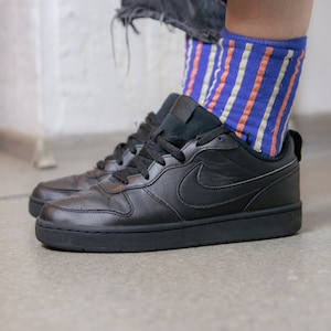 Vintage 90&#39;s Black NIKE Sneakers