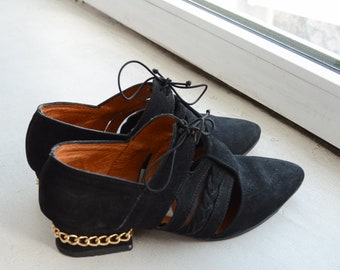 Vintage Black Suede Chain Details EROL Shoes