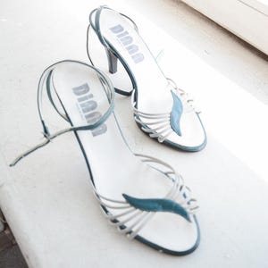 Vintage 70&#39;s Green/White Leather Italian Sandals