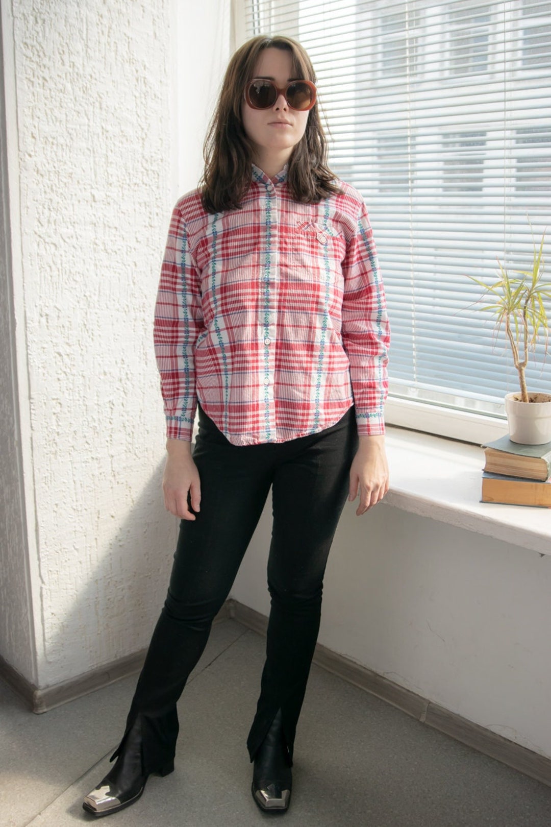 売れ筋商品|||セセ カットソー トップス レディース Women's Contrast Embroidered Cotton Collared Shirt Fiery Red CF637_WZ5559_m?hei=850&crop=0,