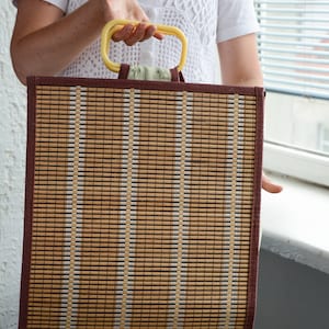 Vintage Unique 70&#39;s Brown Straw Bag