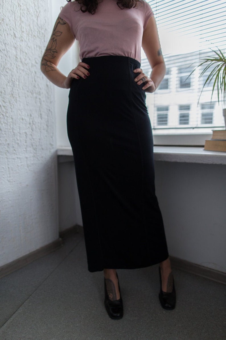 black stretch maxi skirt