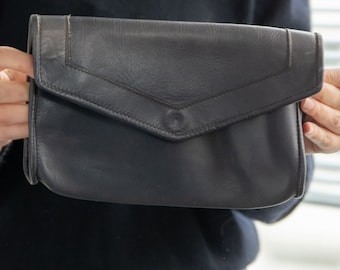 Vintage 80's Navy Clutch Bag