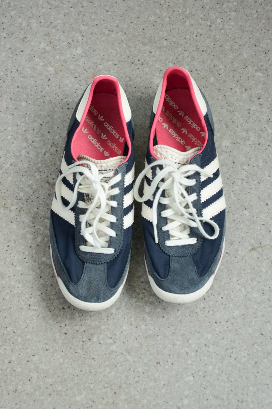Adidas vintage trainers blue online