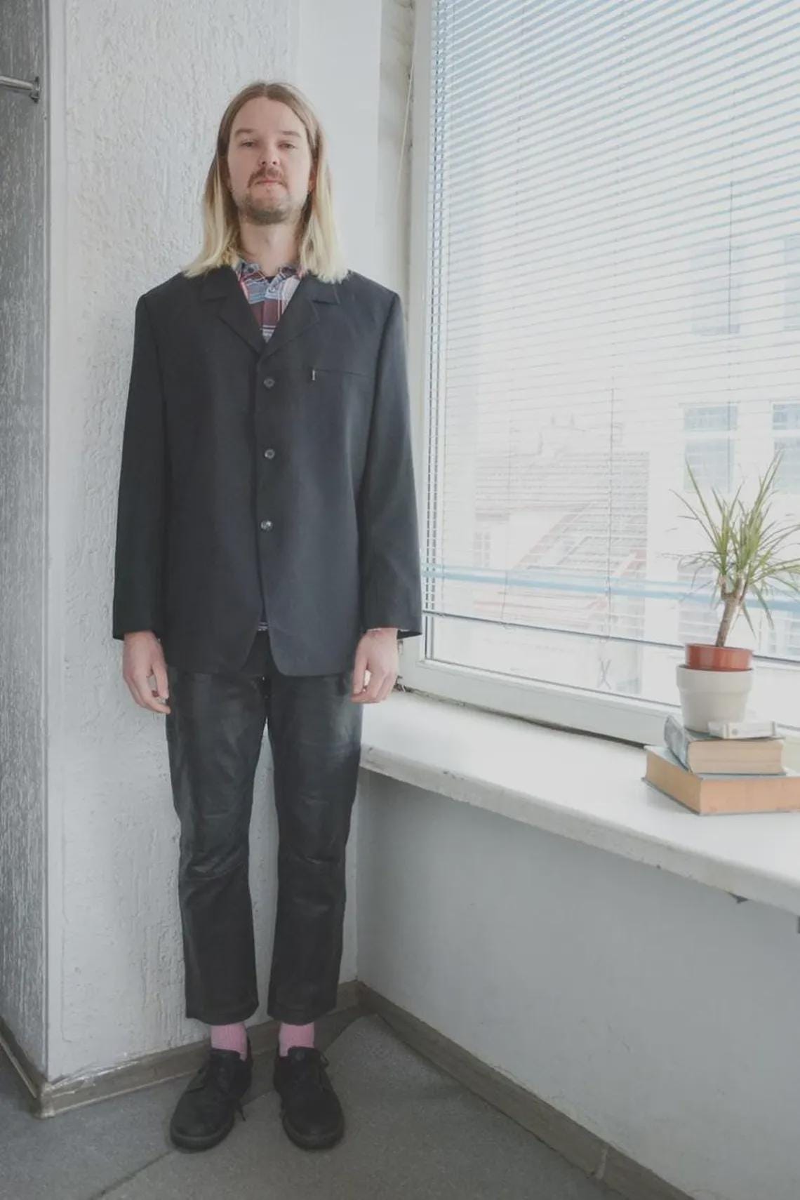 Vintage Modern Black Wool Blazer Jacket, foto 1 di 4