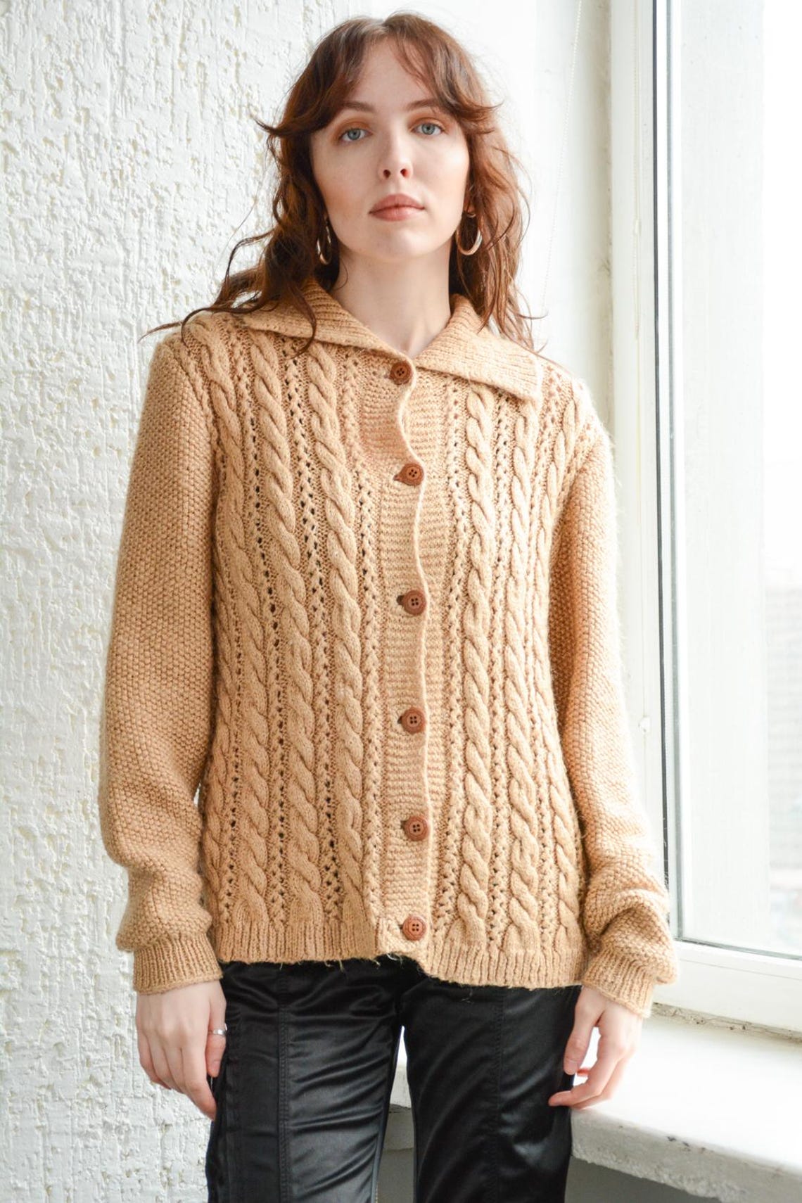 Vintage Bohemian Beige Wool Blend Cardigan, foto 2 di 5