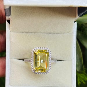 Baguatte Cut Yellow Sapphire Ring/ Wedding Ring/ Gifts For Her/ Woman Gifts Ring/ Handmade Ring/ Sapphire Ring/ Proposal Ring