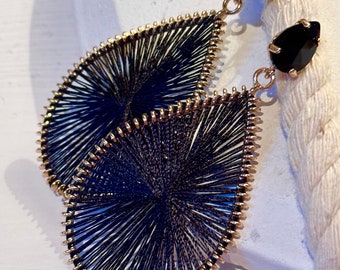Ohrringe Crystal Crocheted Black