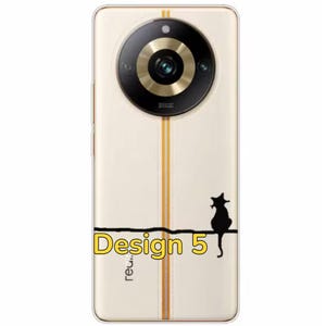 K&ouml;nnte beinhalten: Eine wei&szlig;e Handyh&uuml;lle mit einem goldenen Streifen in der Mitte. Die H&uuml;lle hat ein kreisf&ouml;rmiges Kameraobjektiv mit einem goldenen Ring darum. Die H&uuml;lle hat auch eine schwarze Silhouette einer Katze, die auf einer Linie sitzt. Der Text "Design 5" ist auf die H&uuml;lle gedruckt.