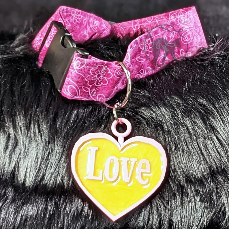 Heart XL Fursuit Dog Tag Resin/3D Print, Costume accessory image 2