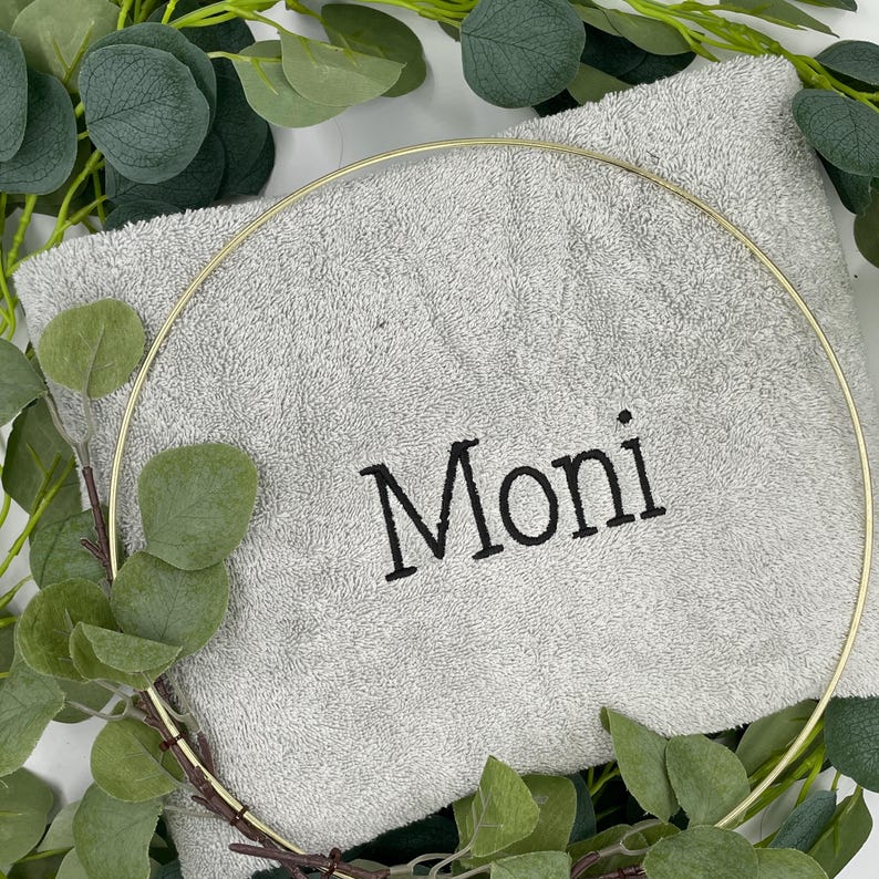Personalized Bath Towel | High-quality towel with embroidered name | Unique gift for him & her image 9