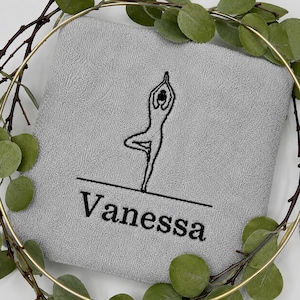 Personalized yoga towel with name | Embroidered towel with yoga motif | Custom sports towel | Gift idea
