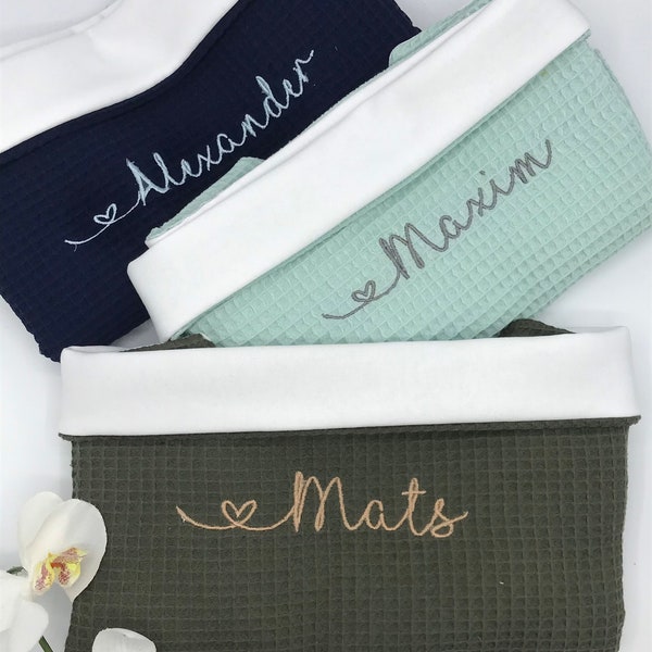 Babydecke mit Namen / Waffelpique / Babygeschenk personalisiert /Geschenk zur Geburt, Weihnachten Baby