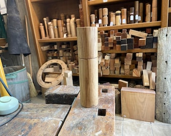 Large capacity oak pepper mill