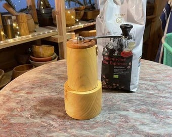 Coffee and herb grinder made of ash with strong ceramic grinder