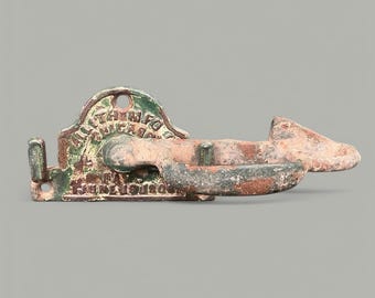 Antique ALLITH MFG CO Cast Iron Barn Door Latch