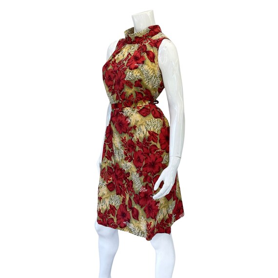 50s 60s Vintage Red and Yellow Hibiscus Belted Sl… - image 4