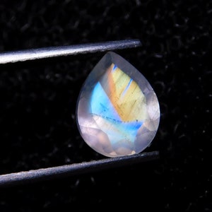 Top Grade Rainbow Moonstone Gemstone Faceted Cut,Beautiful Designer Stunning Multi flashy Rainbow Pear Shape,Size9x7MM Calibrated,1.60Carat.