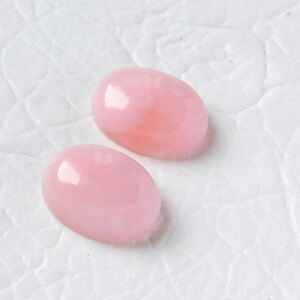 AAA +++ Bestnote Rosa Opal Cabochon Edelstein, 100% Natürlicher Rosa Opal, 2 Fische Ovale Form Größe 18x13MM kalibriert, 23.00Karat, Schmuckstein