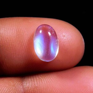 Super Top AAAAA++++Natural Rainbow Moonstone Cabochon Gemstone, Beautiful Designer Blue Flashy,Oval Shape,Size10x6MM Calibrated,2.10Carat.