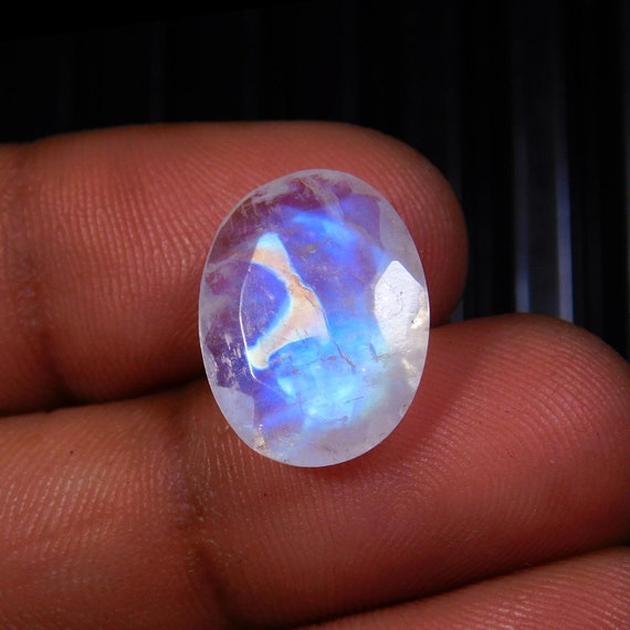 Awesome Beautiful Stunning Blue flashy Rainbow Oval Shape,Size16x12MM Calibrated,6.00Carat Top AAA+++Rainbow Moonstone Gemstone Faceted cut